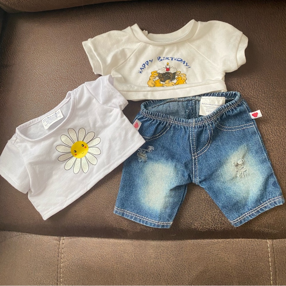 Cute Build-a-Bear Outfit Set with Graphic Tees and Denim Shorts